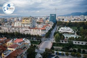 الإقامة الدائمة في ألبانيا 